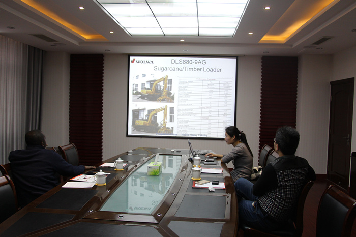 非洲客戶訪問沃爾華集團(tuán) 非洲客戶訪問沃爾華集團(tuán)