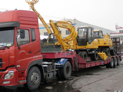 沃爾華集團(tuán)2014年首次發(fā)車現(xiàn)場 