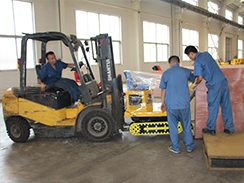 沃爾華集團(tuán)兒童游樂設(shè)備產(chǎn)品首次出口