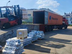  沃爾華集團(tuán)一批挖掘機(jī)配件出口南美地區(qū)